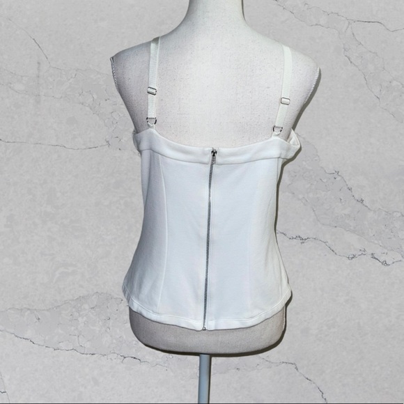 Bebe  white cold shoulder top - Picture 3 of 5